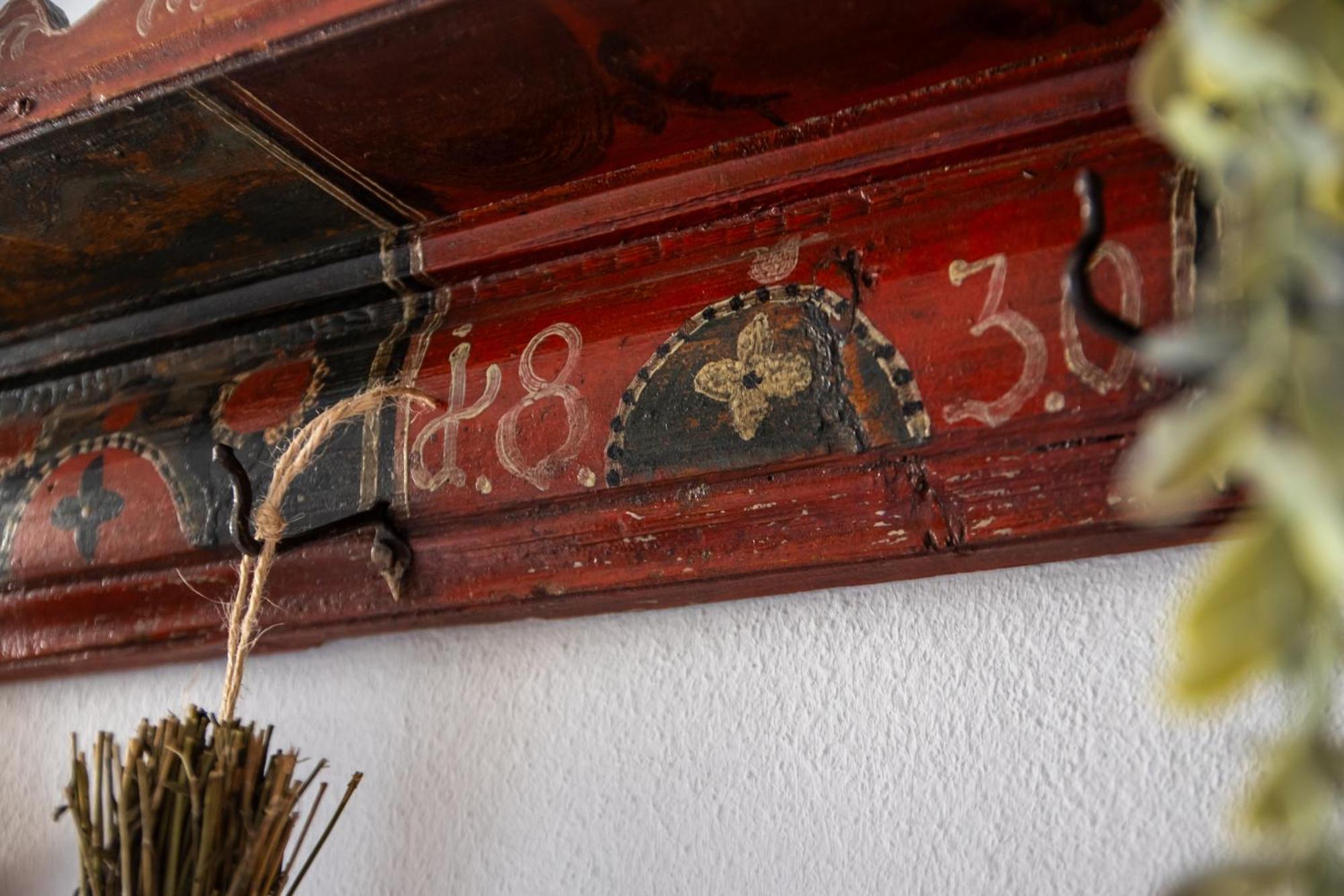 Bike House - 250-Year-Old Restored House In A Quiet Area Braşov Exterior foto