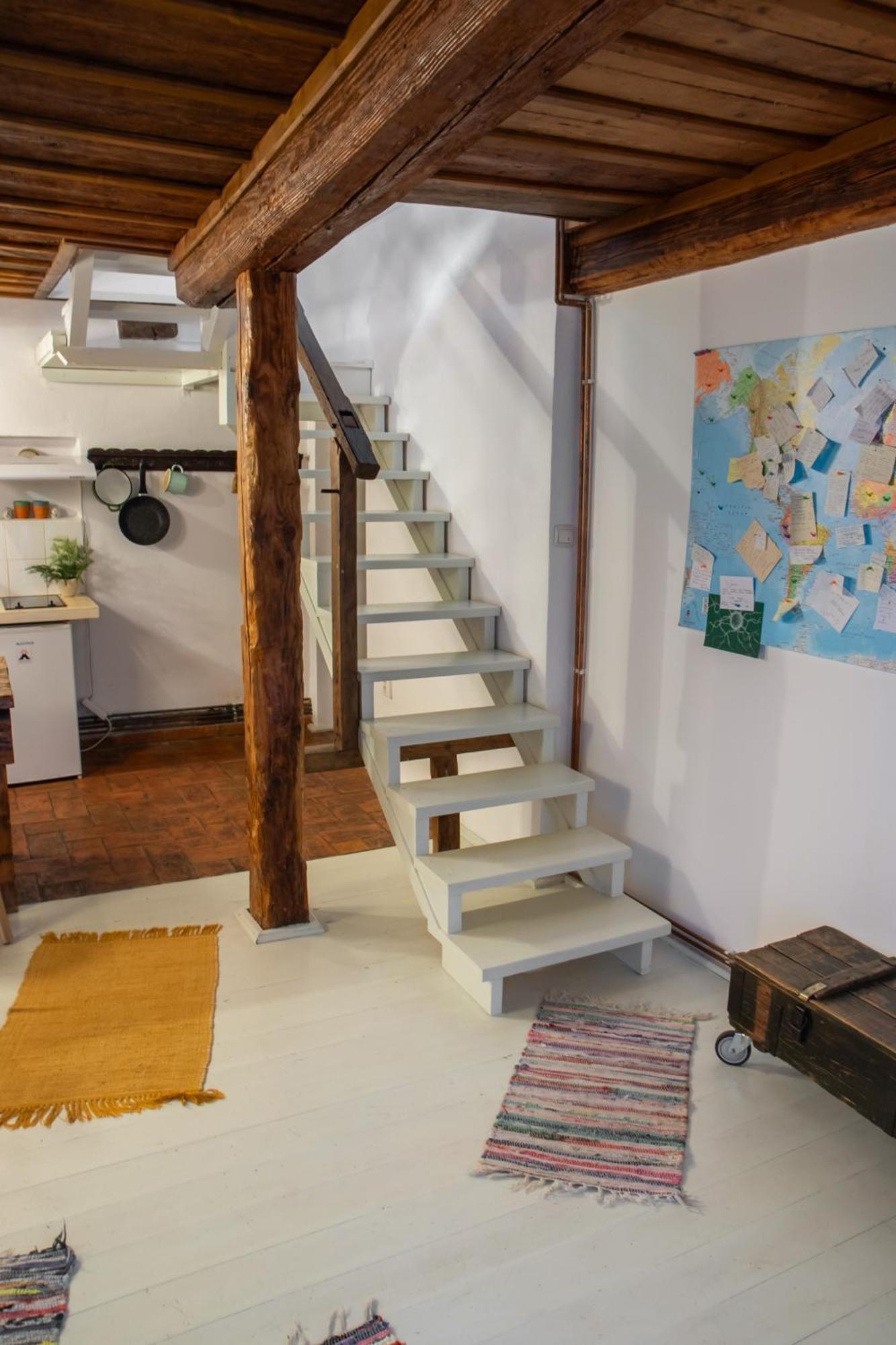 Bike House - 250-Year-Old Restored House In A Quiet Area Braşov Exterior foto